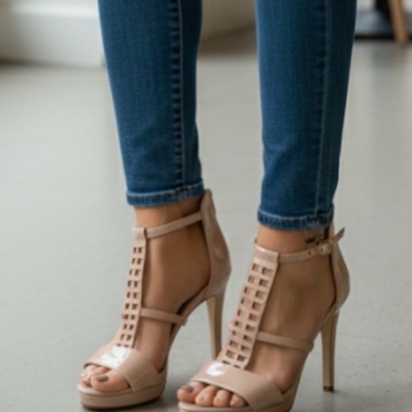 Kardashian Kollection Shoes - Kardashian Kollection Helen Nude stiletto heels/open toe size 9 & ankleT strap